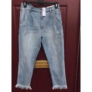 American Eagle Pleated High Waisted Jeans